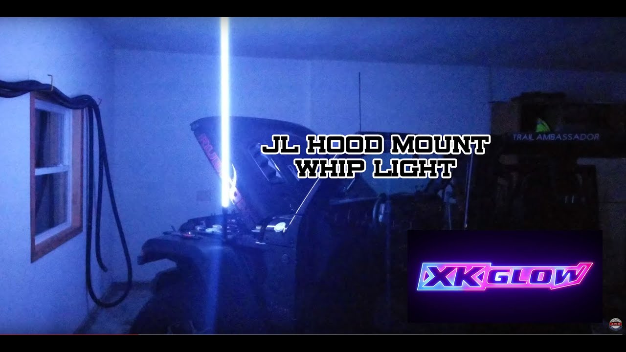 Jeep Wrangler JL XKGlow Whip with Topsy Products Hood Mount.