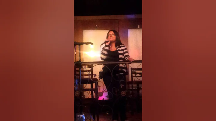 Spotlight Karaoke Julie Fuentes