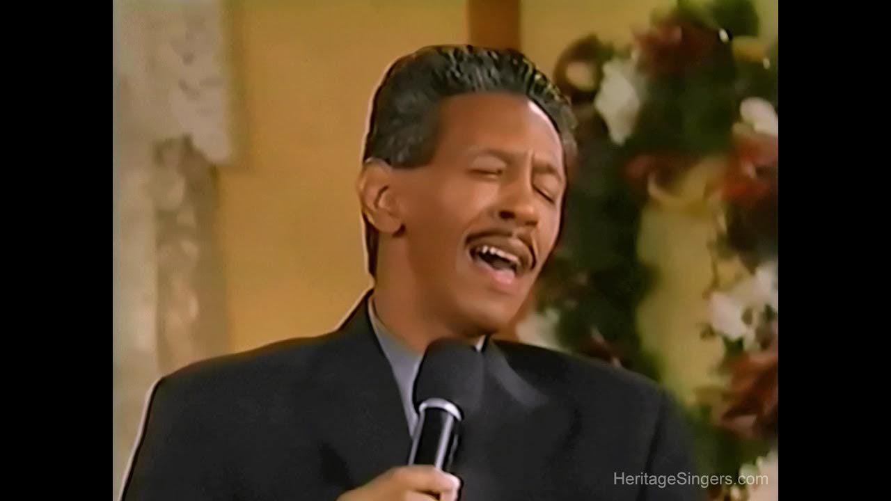 Heritage Singers - I Bowed On My Knees And Cried Holy Ft. John Lomacang Heritage Singers - I Bowed On My Knees And Cried Holy Ft. John Lomacang