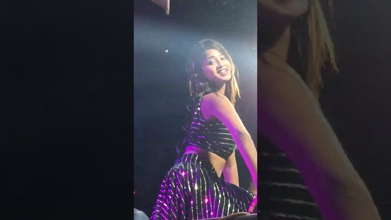 दावाई चलता Dawai Chlata #Golu_Gold #Khushi_Raj #dance #bhojpuri #viralvideo #dj #bhojpurimusic #AKV