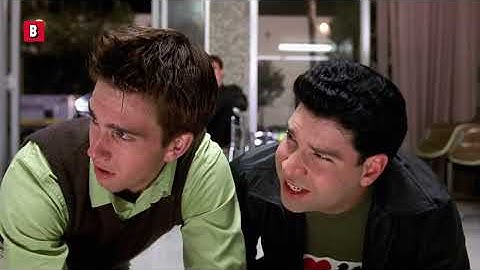 ぶっとんでる友人を病院に連れて行く | ルールズ・オブ・アトラクション | 映画シーン