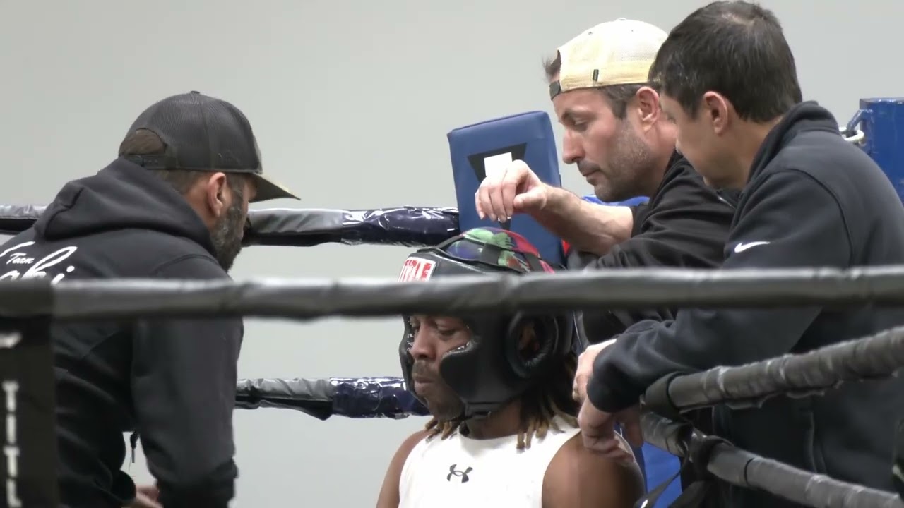 Keven McCarthy vs Anthony Crawford