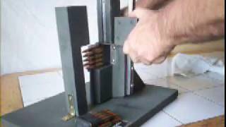 M1 Garand clip loader