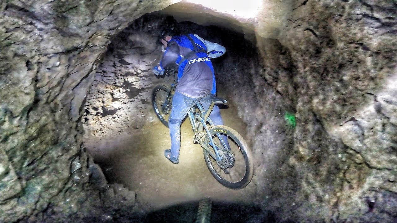 Wir verfahren uns im 200km langen Bergwerk  MTB Tour Untertage -  Trailwerk Kamsdorf
