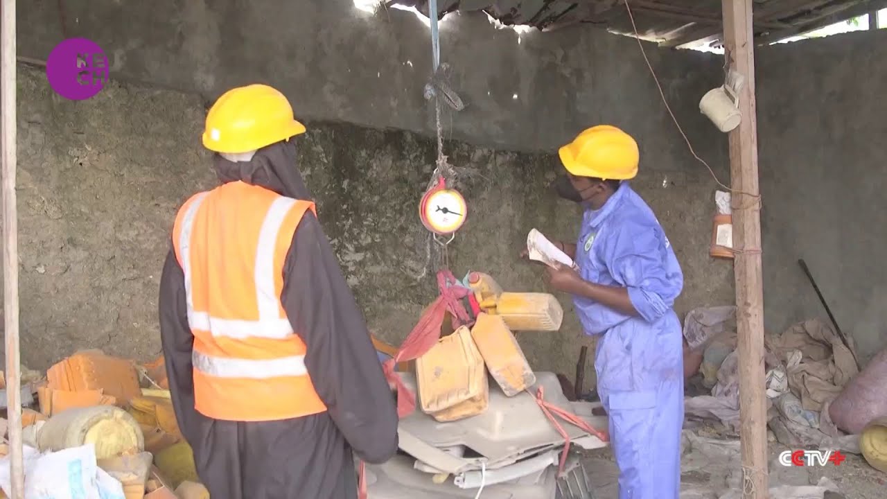 Somali Entrepreneurs Transform Plastic Waste into Valuable Products