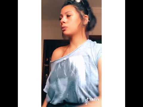 كلمة بحبك مسمعهاش امشي وسبيني