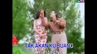 yus yunus feat erie suzan   kertas putih