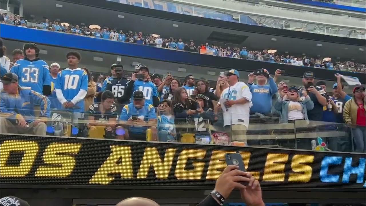 @snoopdogg performs at the @Chargers draft fest 