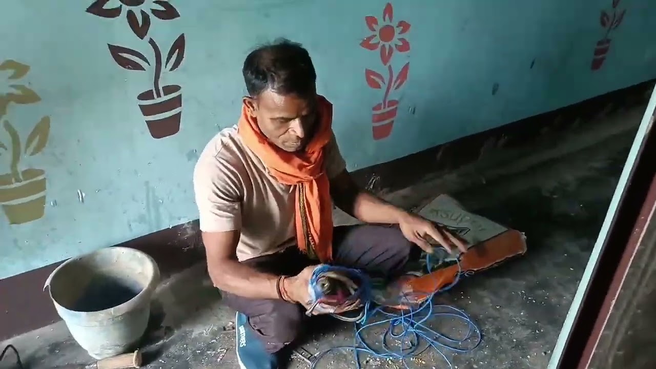 Спустя 7 лет в моей комнате установили дверь.