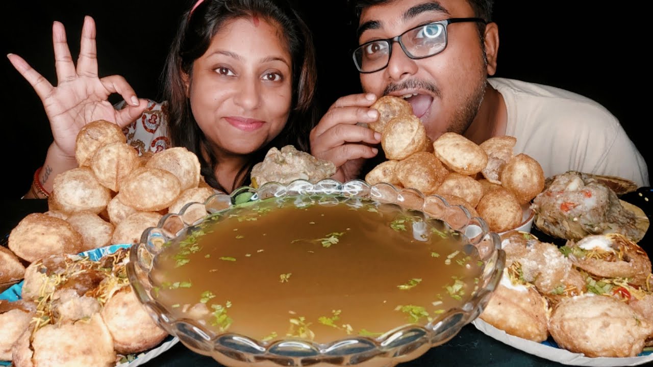 Eating Spicy Panipuri | Fuchka Eating Challenge, Dahi Fuchka | Couple Golgappa eating competition