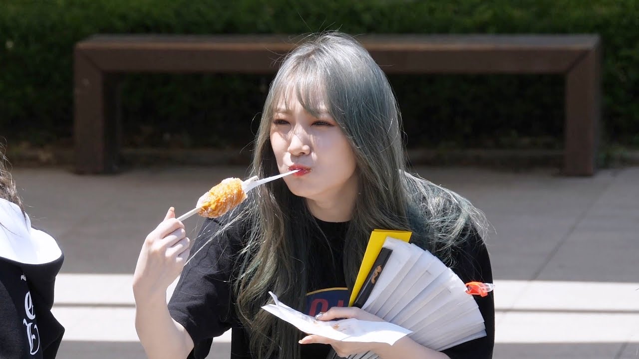 [4K] [180602] 프리스틴 V PRISTIN V (로아 Roa) 핫도그 먹방 네 멋대로 Get It 쇼! 음악중심 미니팬미팅 직캠/Fancam by PIERCE