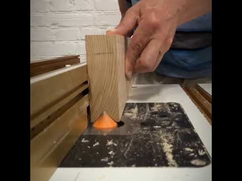 Как и чем фрезеровать V-образный паз для соединений | Фреза V-Grooving router bit 90° CMT
