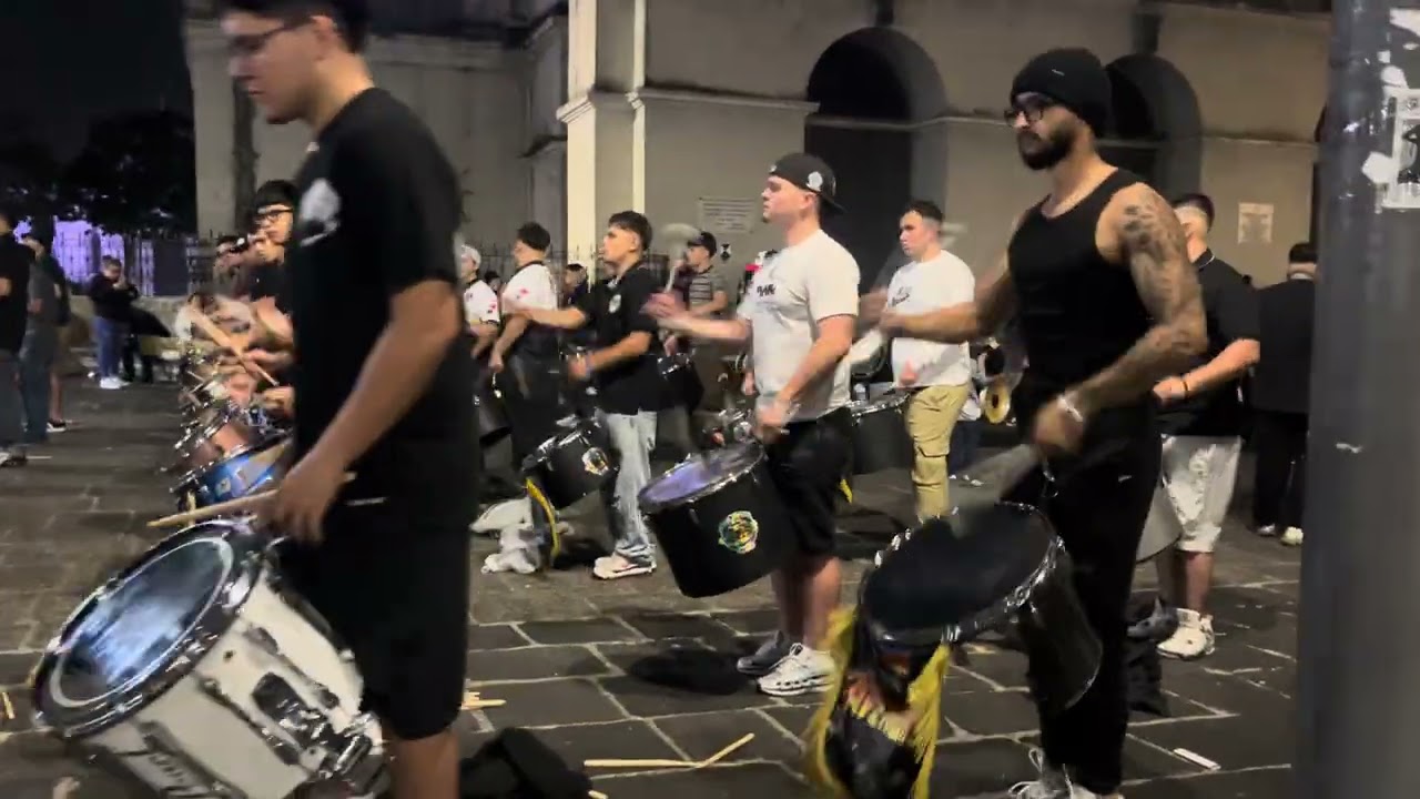 Práctica 28/02/26 Banda independiente La Revolución #10