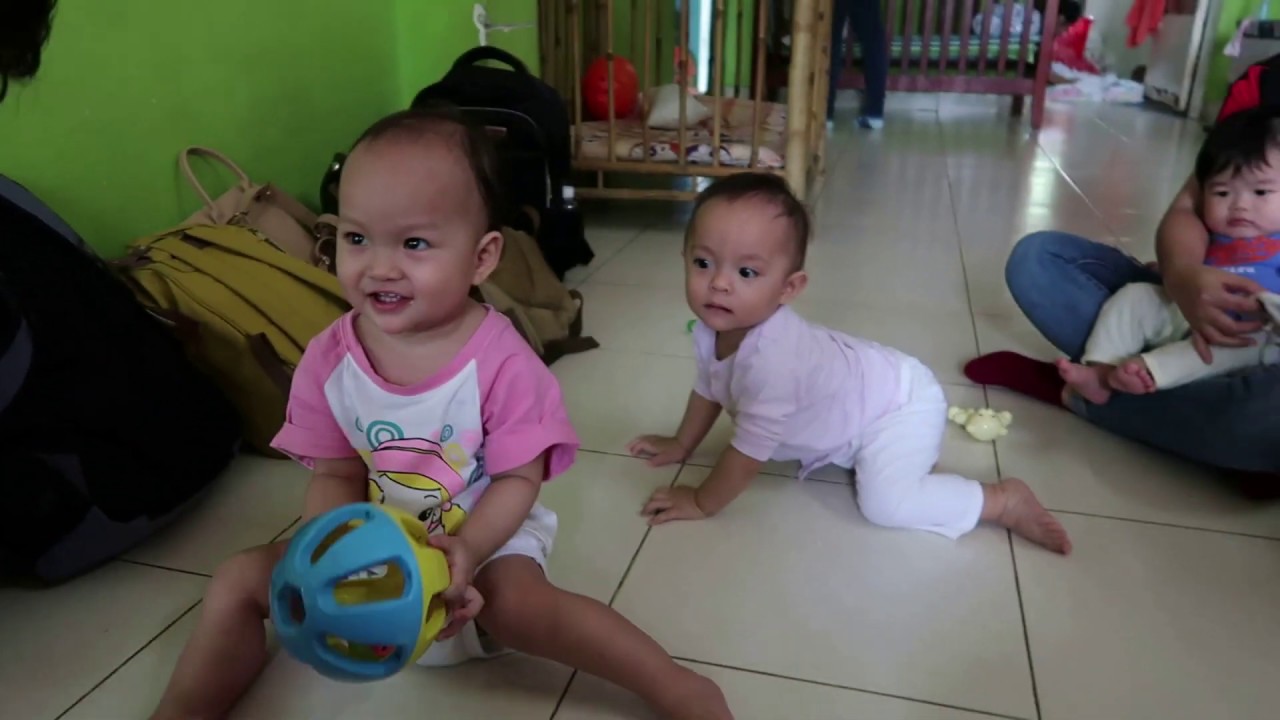 Thăm Các Bé Mồ Côi Tại Mái ấm Thiên Thần | Visit 