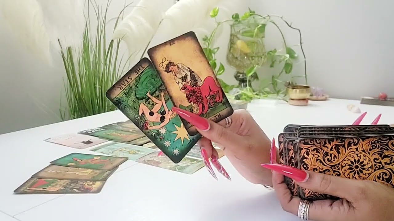 UR EX WILL CHASE YOU BACAUSE... SOMEONE ELSE WILL BE COMING IN FOR LOVE❤️😍PREPARE URSELF CHOOSE WELL