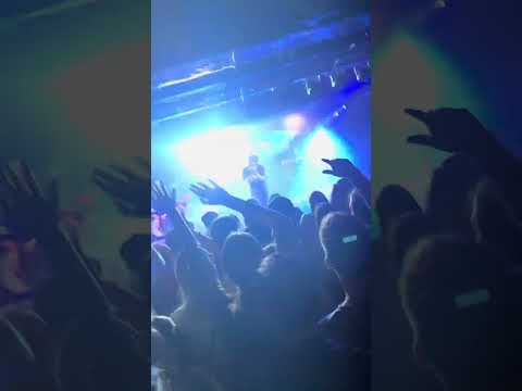Royel Otis - Murder On The Dancefloor, Sophie Ellis-Bextor Cover (The Foundry, Sheffield)