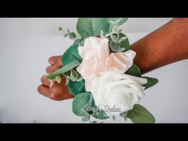 How to DIY a Fabulous Wrist Corsage (2 Styles!) - Confetti Fix