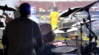 Download Lagu James Hetfield - Metallica - assistindo o show do Sepultura - Refuse/Resist MP3