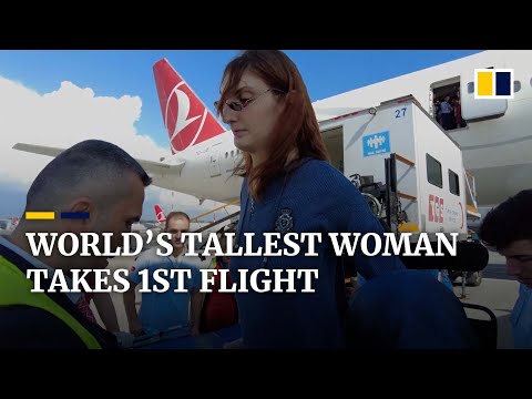 World’s tallest woman rides on a plane for the first time