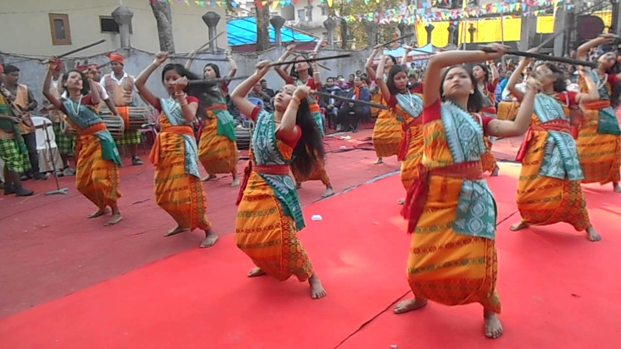 Tungrisibnai dance at