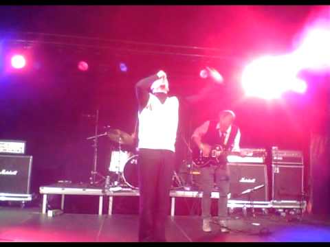 InSekt - Ancient Grease (live 110529).MOV