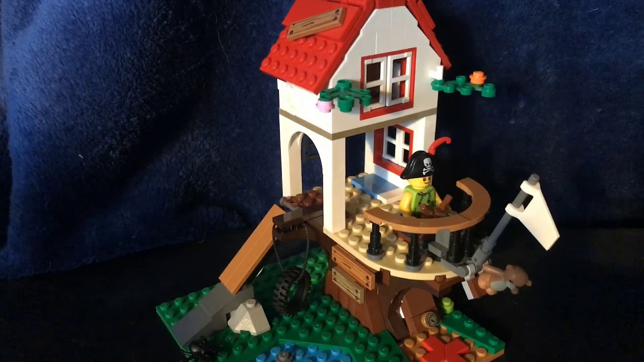 Lego Treehouse Treasures set