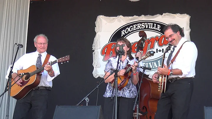 JANET MCGARRY & WILDWOOD - BUILD MY MANSION live 2...