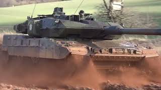 Military Nonstop Kampfpanzer Leopard 2A7V in Action