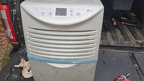 is your dehumidifier not collecting water anymore? 💦 Here's how to fix it! #DIY #HomeImprovemen