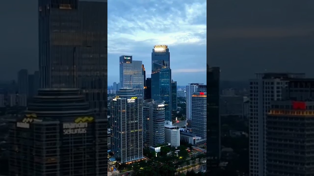JAKARTA INDONESIA 🇮🇩. The Busiest City In Southeast Asia. Short Videos
