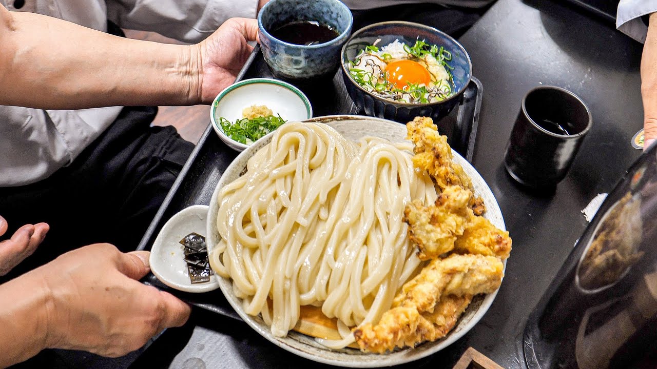【兵庫県 三木市】熟練の寿司さばきが炸裂する地域密着うどん店の特盛りうどん丨Tempura and Udon Restaurant : Japanese style