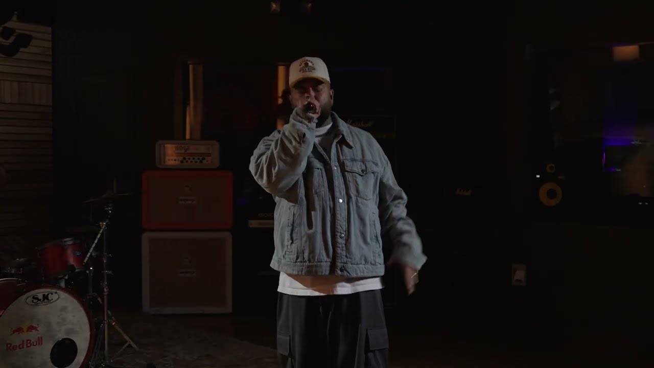 Watch Jay Taj - ...LAS LAP (LIVE @ Red Bull Studios) on YouTube Watch Jay Taj - ...LAS LAP (LIVE @ Red Bull Studios) on YouTube