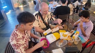 Download Lagu SUAMI BULE \u0026 ANAK2 NEMU MAKANAN YG MEREKA SUKA 😋 MP3