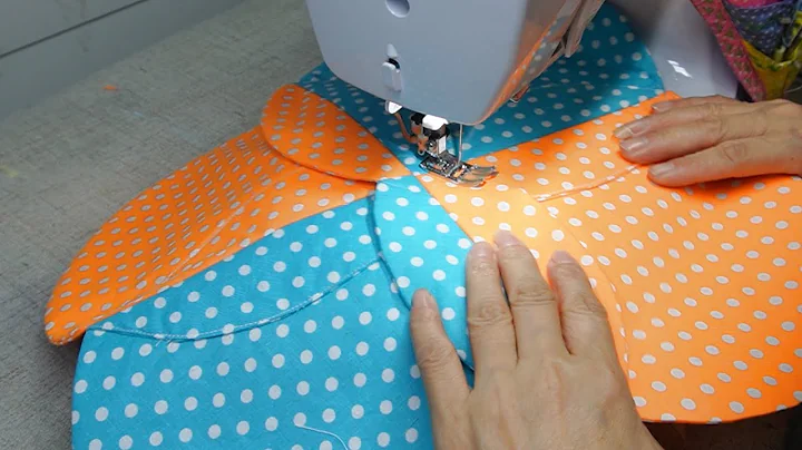 Cut circles and sew stunning masterpiece! Patchwork idea for scrap fabric