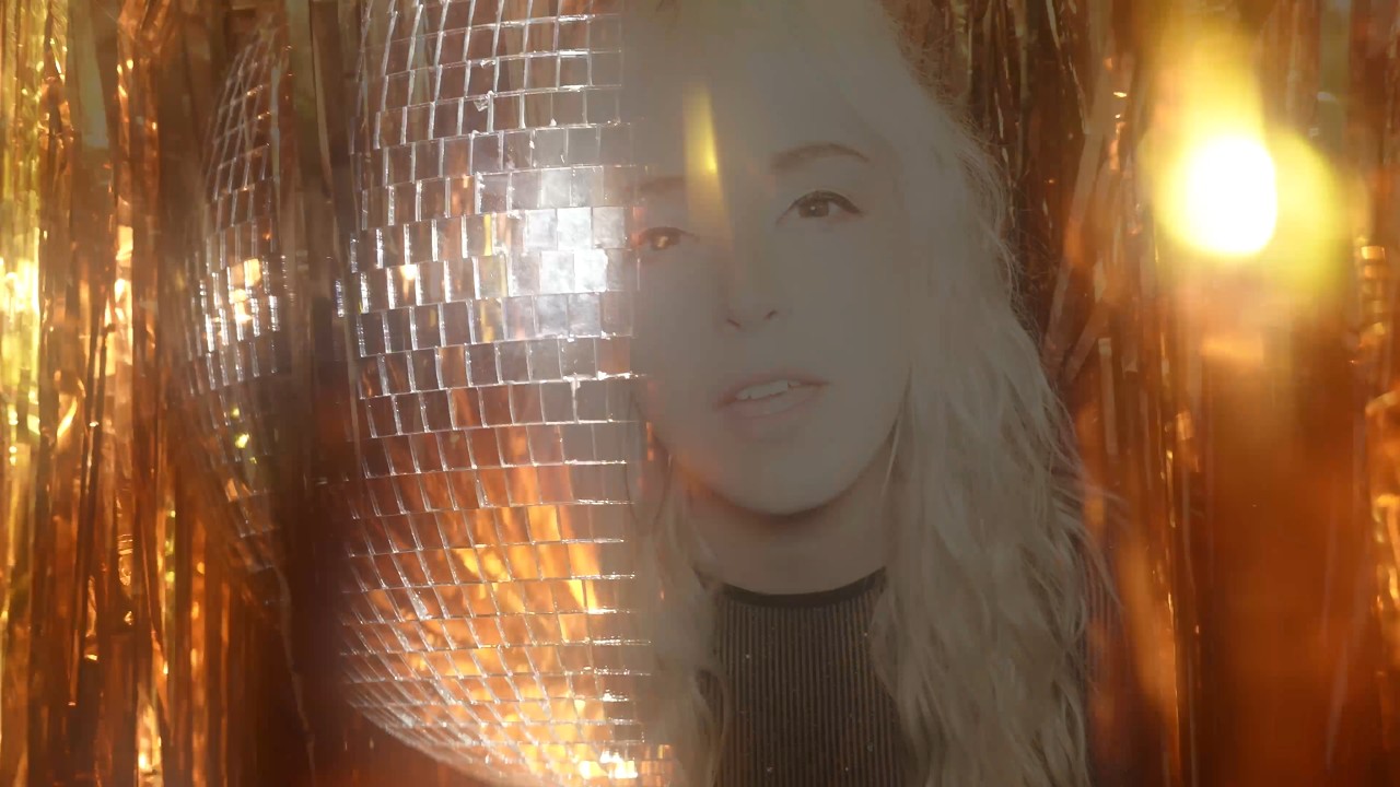 Guarda Wolf Twin- All I Wanted (Music Video) su YouTube Guarda Wolf Twin- All I Wanted (Music Video) su YouTube