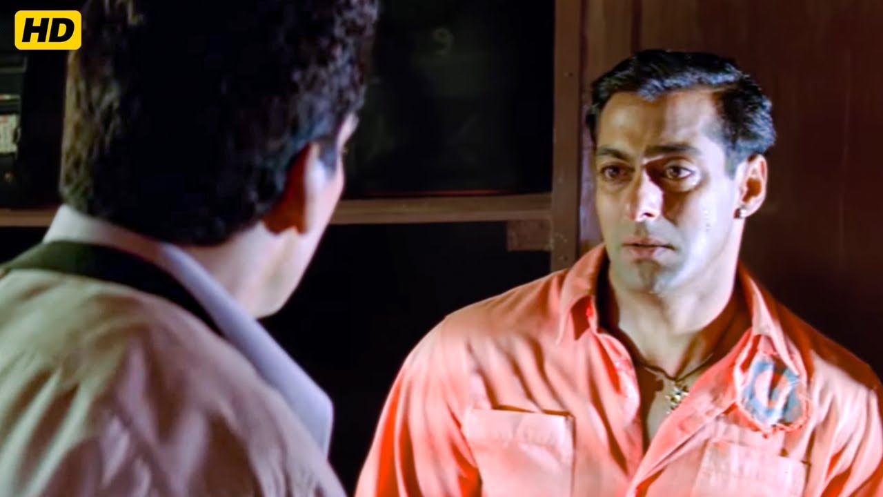 में बेकसूर हु | सलमान खान की खतरनाक एक्शन सीन्स  | Tumko Na Bhool Payenge Comedy