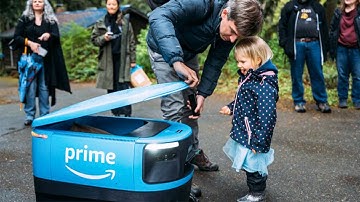 4 Mind-Blowing Self Driving (Autonomous) Delivery Robots