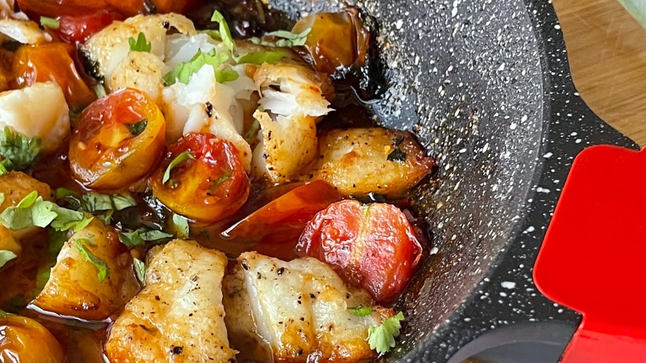 Pan Seared Fish Recipe with Tomatoes & White Wine | Easy and Healthy Dinner | Mediterranean Style