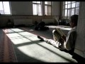 أرى الدنيا لمن هي في يديه عذاباً كلما كثرت لديه