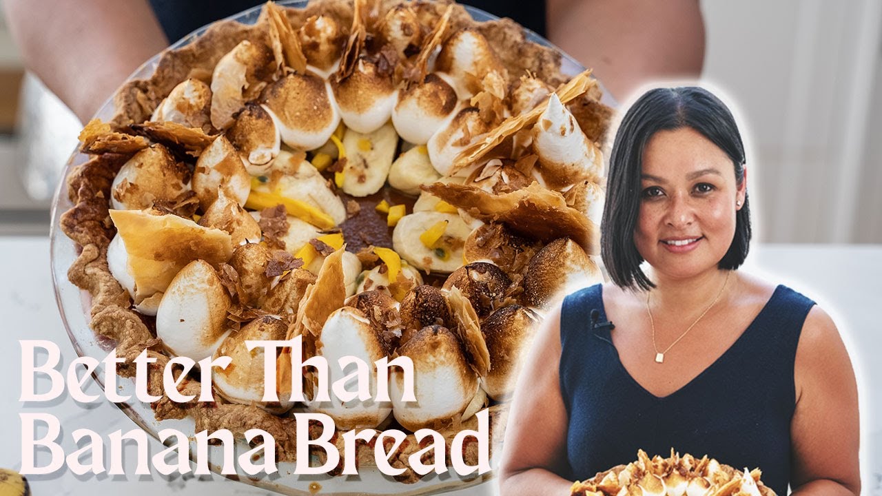 Make a Better Banana Pie Recipe by Grace (Turon Pie) | FEATR