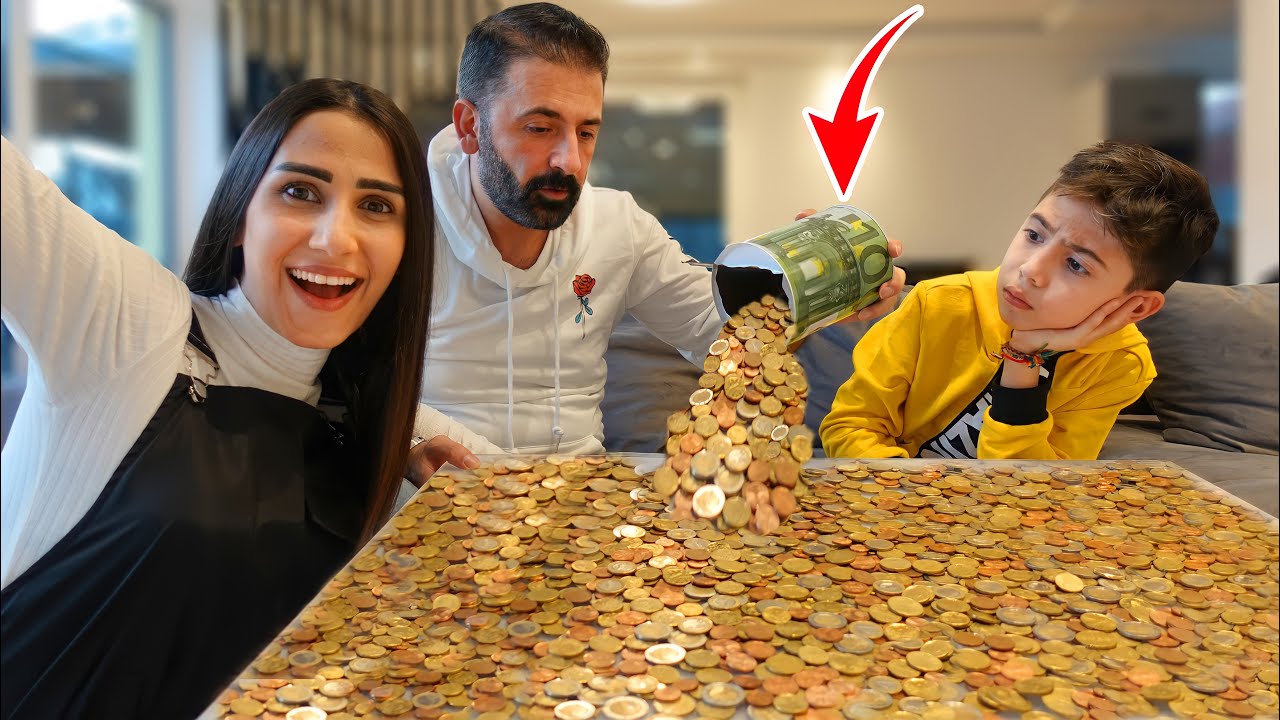 فتحنا حصالة البيت الجديد 💰!! (كم المبلغ)