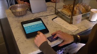 Dunedin restaurants receive backlash for new pay scale for servers, bartenders