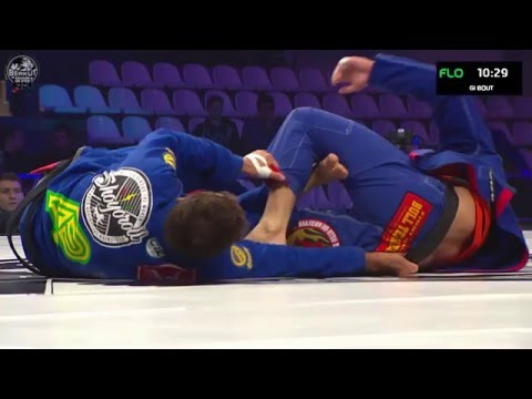 Claudio Calasans vs Lucas Rocha at Berkut Jiu Jitsu 2