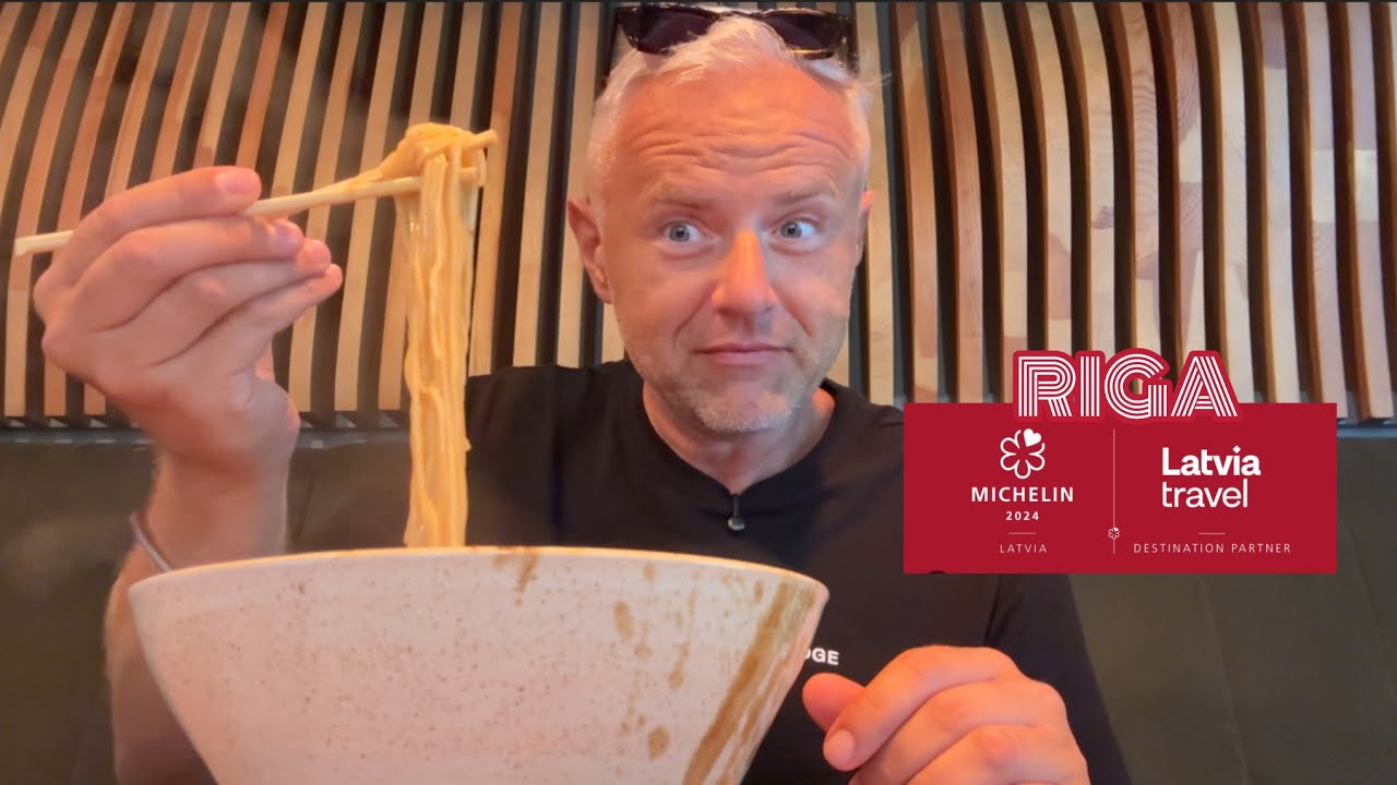 На общественном транспорте в мишленовский ресторан. Новинки в Риге меня удивляют.