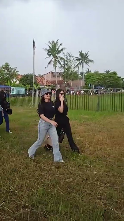 INTAN AFIFAH & ALL ARTIS MAHESA MUSIC PREDATOR...