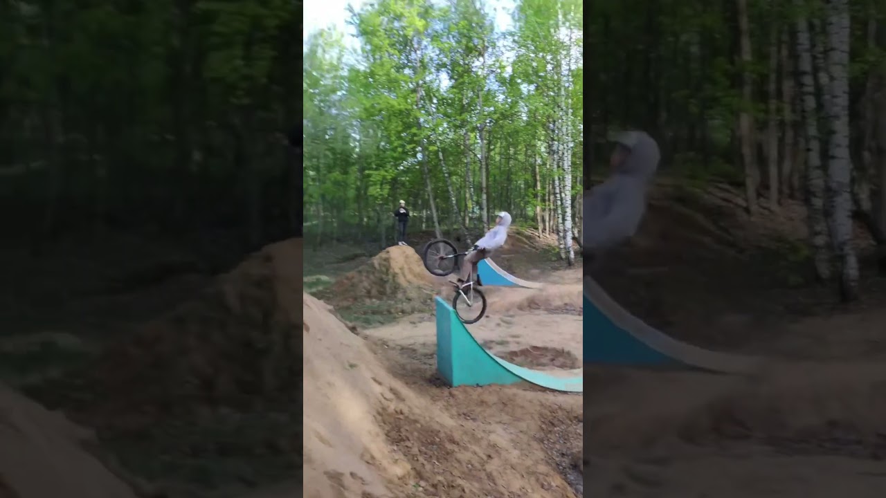 Frontflip in the dirt 🏎️ 