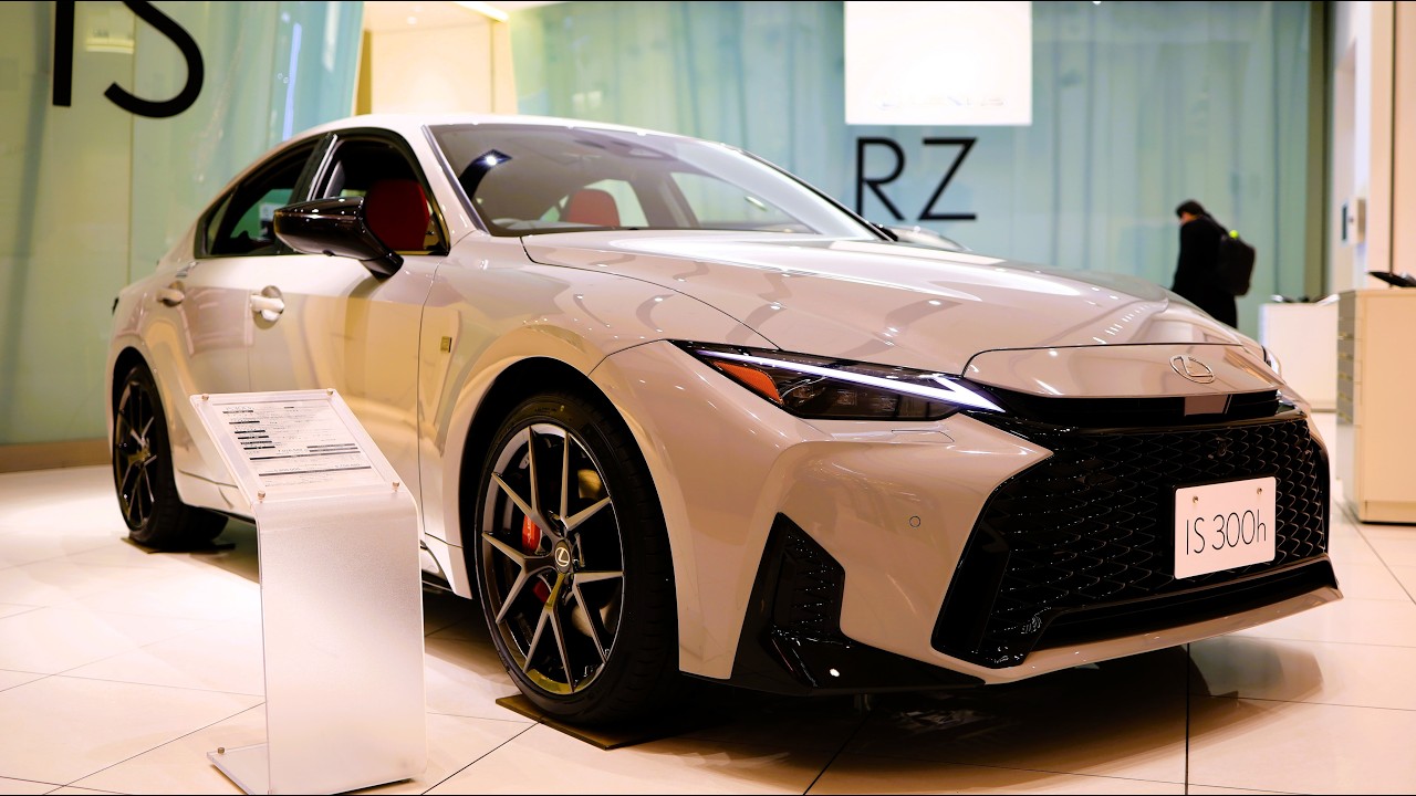 【High quality video】 2026 Lexus IS300h F sport - Walkaround-Exterior and interior Notalking