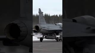 Gripen #takeoff #aviation #fighterjet #military #pilot #shortvideo #short