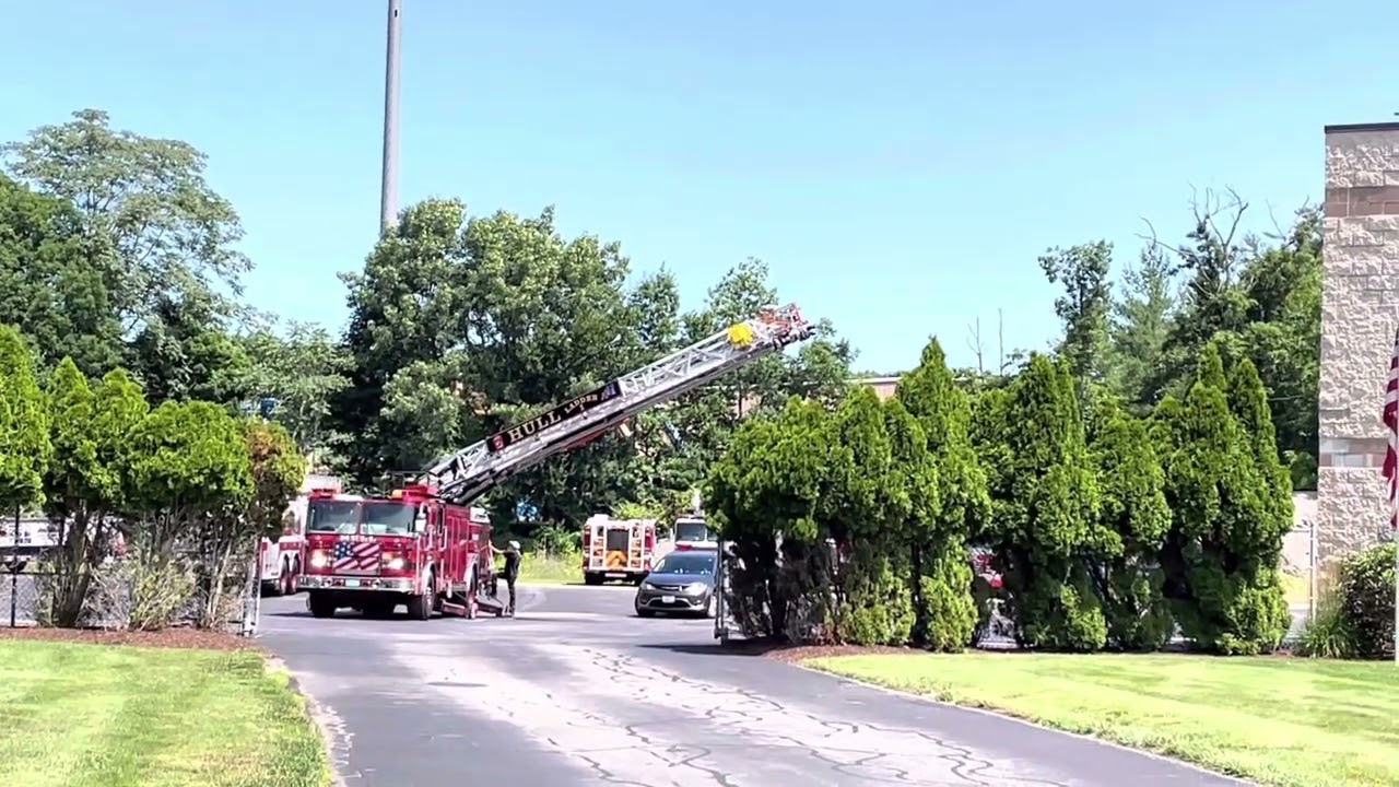 Hull, MA Fire Department Rescue 2 And Ladder 1