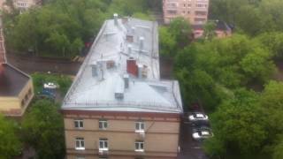 А в Москве дожди, ёшкин кот!